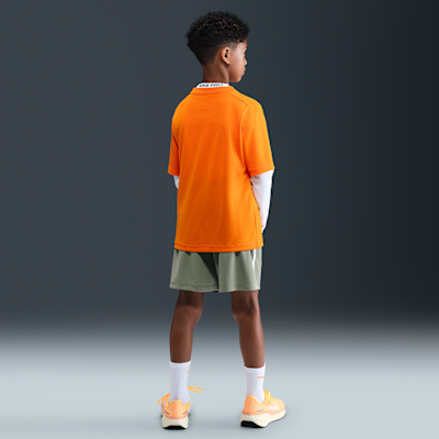 Playera de manga corta Dri-FIT para niños talla grande Nike Multi