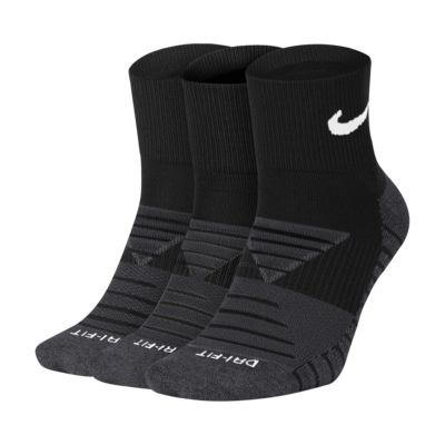 nike everyday max cushioned