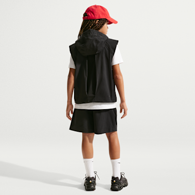Nike Sportswear Tech Older Kids' (Boys') Woven Shorts