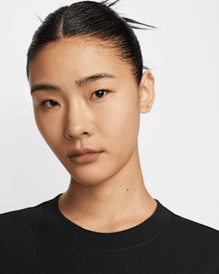 Nike Sportswear Club