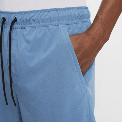 Shorts versátiles Dri-FIT de 18 cm 2 en 1 para hombre Nike Unlimited