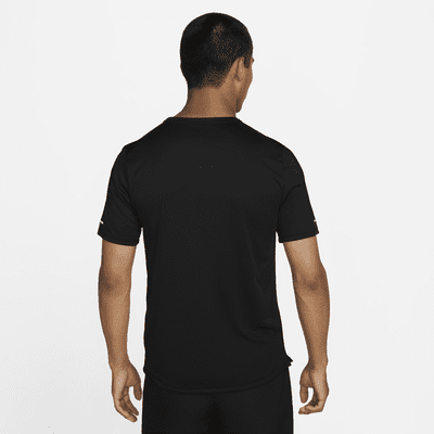 Nike Dri-FIT UV Miler Run Division Men's Short-Sleeve Graphic Running Top