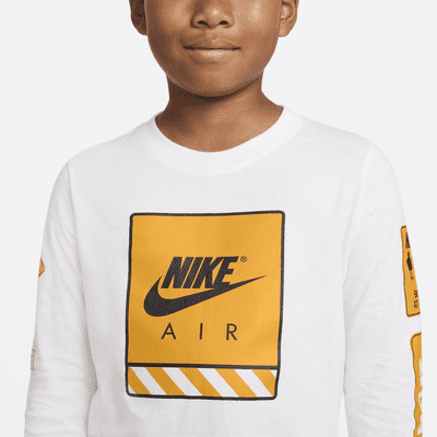 Nike Sportswear Big Kids' (Boys') Long-Sleeve T-Shirt