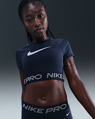 Женские шорты Nike Pro Dri-FIT Short-Sleeve Cropped Graphic Top