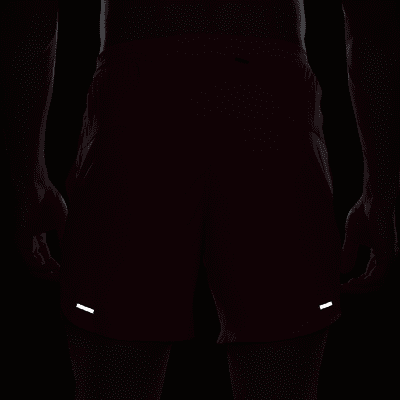 Shorts de correr Dri-FIT de 18 cm con forro de ropa interior para hombre Nike Stride