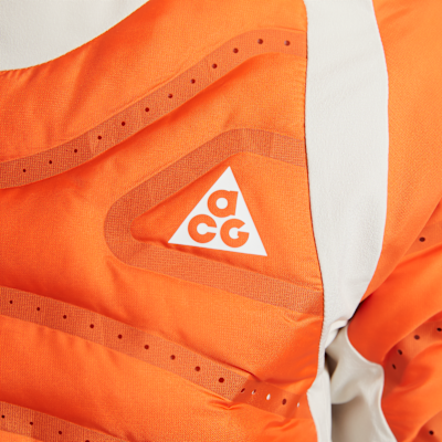 เสื้อแจ็คเก็ตวิ่งเทรลผู้หญิง Therma-FIT Nike ACG "Lava Loft"