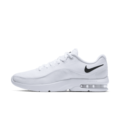 nike advantage 2