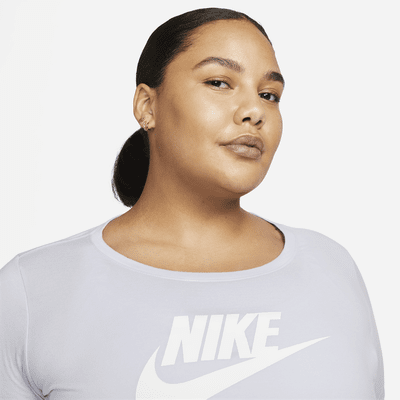 Nike Sportswear Essentials Women's Logo T-Shirt (Plus Size)