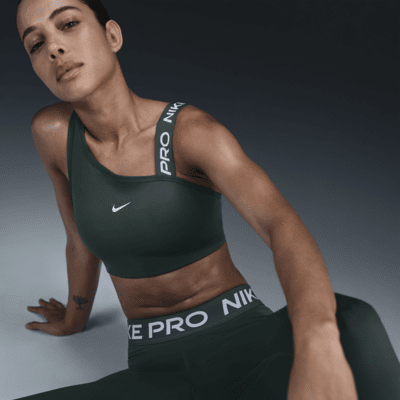 Dámská asymetrická sportovní podprsenka Nike Pro Swoosh s vycpávkami se střední oporou