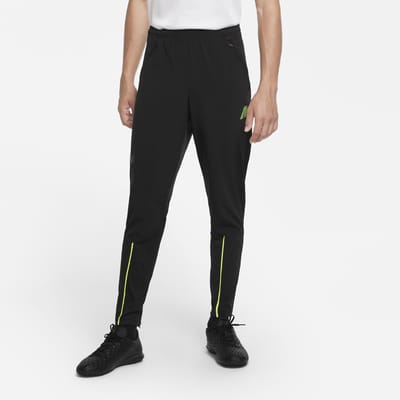 Nike Dri FIT Mercurial Strike vevd fotballbukse til herre Liverpool FC vevd fotballbukse til dame. Nike NO
