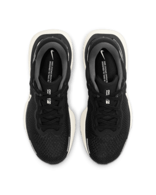nike invincible run black