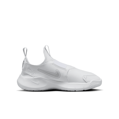 รองเท้าวิ่งโร้ดรันนิ่งเด็กโต Nike Flex Runner 3