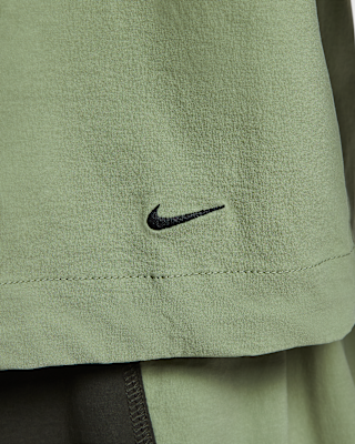 Nike Tech