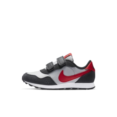 nike valiant shoes