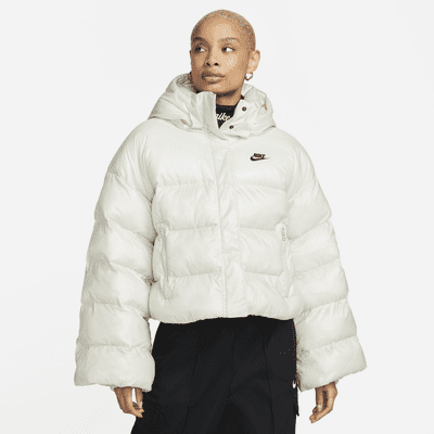 nike puffer jacket cropped