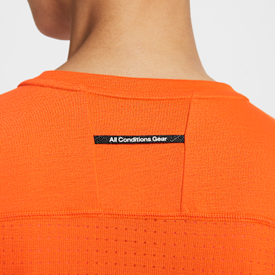 나이키 ACG '솔라 체이스' 남성 드라이 핏 ADV 트레일 러닝 탑