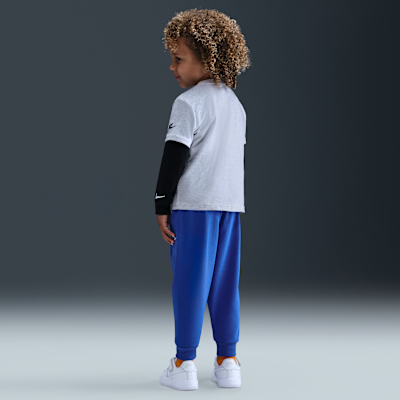 Playera de manga corta de tejido Knit Family para infantil Nike Club