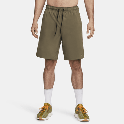 Shorts versátiles sin forro Dri-FIT de 23 cm para hombre Nike Unlimited