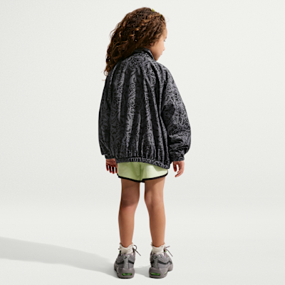 Chamarra de tejido Woven para niños talla pequeña Nike Club