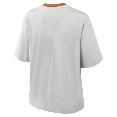 Playera universitaria Nike para mujer Texas Legacy Arch Script Boxy