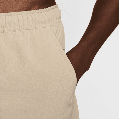 Shorts versatili Dri-FIT non foderati 18 cm Nike Unlimited – Uomo