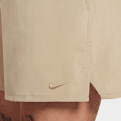 Shorts versátiles sin forro Dri-FIT de 13 cm para hombre Nike Unlimited