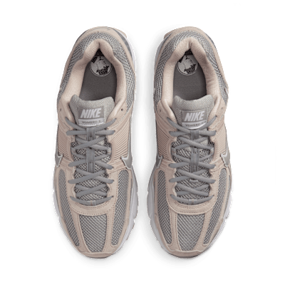Nike Zoom Vomero 5 Men's Shoes