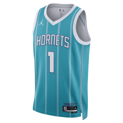 Charlotte Hornets Retro Shorts – DreamTeamJersey
