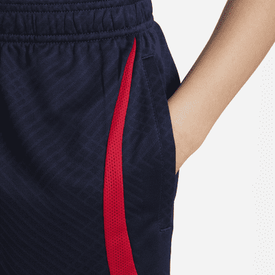 Shorts de fútbol Nike Dri-FIT para niños talla grande FC Barcelona Strike