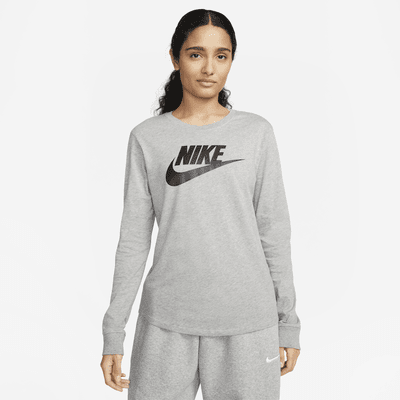 Playera de maga larga con logotipo para mujer Nike Sportswear ...