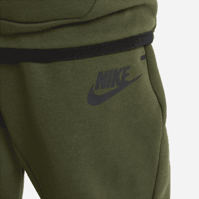 Nike Sportswear Tech Fleece Toddler Zip Hoodie and Pants Set. Nike.com