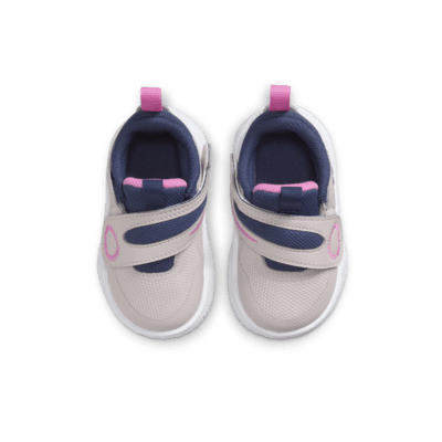 Nike Team Hustle D 11 Baby/Toddler Shoes