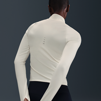 Nike Swift Capa intermedia de running con cremallera completa Dri-FIT - Mujer