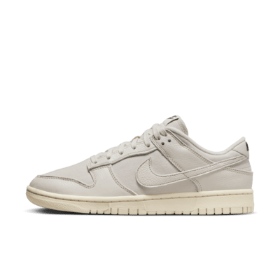 NIKE Dunk Low Retro Leather Sneakers for Men