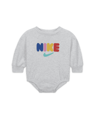 Enterito Para Bebé Nike Sportswear Primary Play Crew Romper. Nike.com