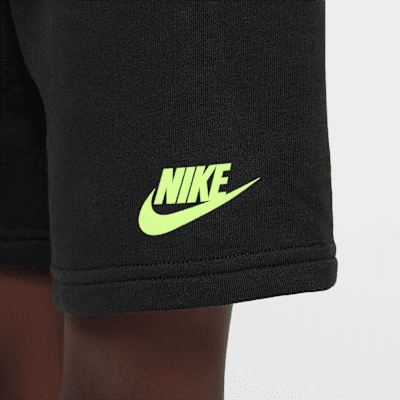 Completo con t-shirt stampata e shorts leggeri in French Terry Nike – Bambino/a