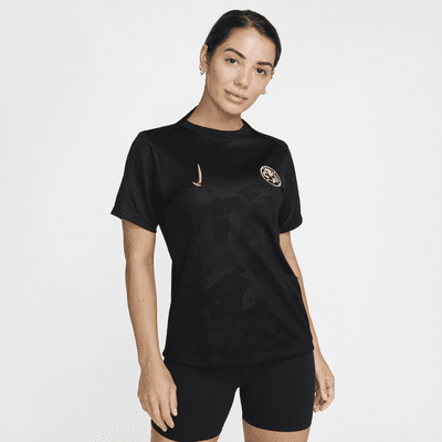 Playera de fútbol Nike Dri-FIT para antes del partido del Club América alternativa Academy Pro para mujer