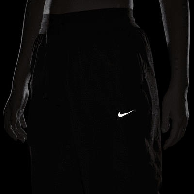 Nike Running Division Women's Repel Mid-Rise Trousers. Nike SG