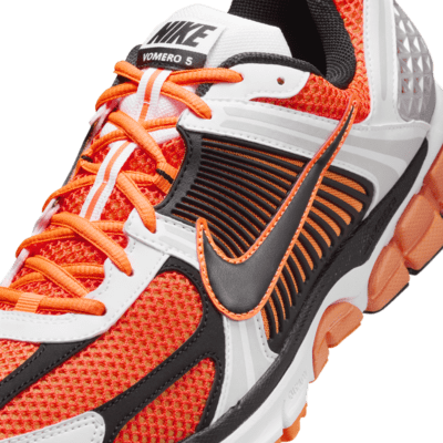 Nike Zoom Vomero 5 Men's Shoes