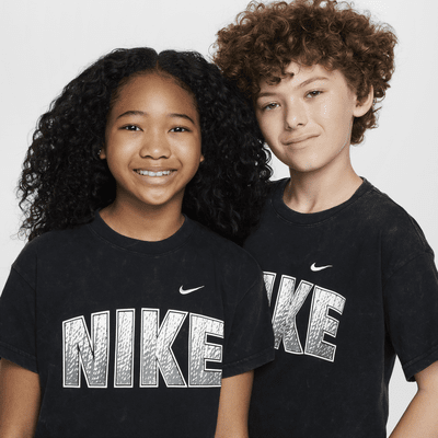 Nike Sportswear póló nagyobb gyerekeknek