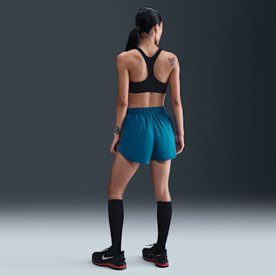 ナイキ テンポ ウィメンズ Dri-FIT ミッドライズ ランニングショートパンツ (インナー付き)