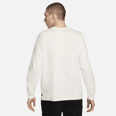 Nike Sportswear Premium Essentials Men's Long-Sleeve Pocket T-Shirt