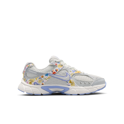 Nike V5 RNR SE Big Kids' Shoes