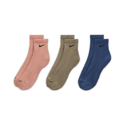 mens nike colored socks