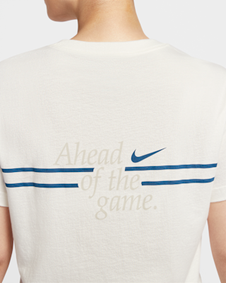 Nike Sportswear Club