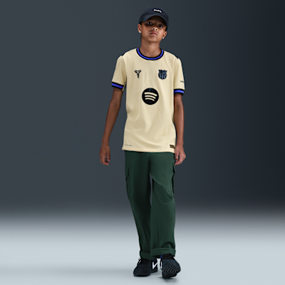 FC Barcelona 2025/26 Match Away Kobe Dri-FIT ADV Authentic Fußballtrikot (ältere Kinder)