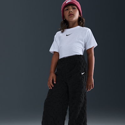 Conjunto de sudadera con gorro sin cierre y pants para niños talla pequeña Nike Cozy