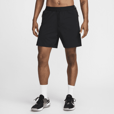 Nike A.P.S. Shorts versátiles de 15 cm Dri-FIT ADV para hombre