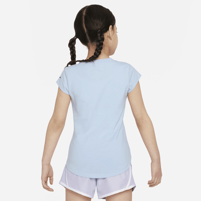 Playera con gráfico para niños talla pequeña Nike Prep in Your Step