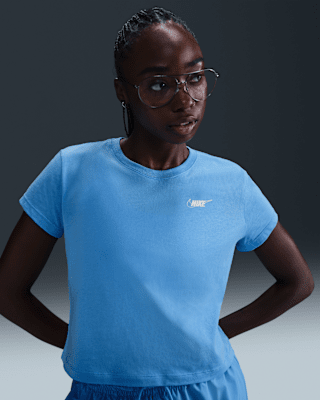 Женская футболка Nike Sportswear Club Short-Sleeve Cropped Graphic